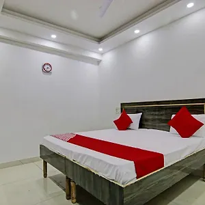 Hotel O Rk Plaza