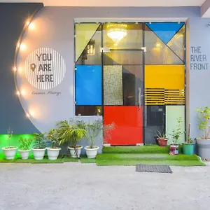 Bed & Breakfast River Front Near Igi Airport