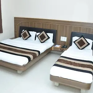 Hotel Konark Near Igi Airport